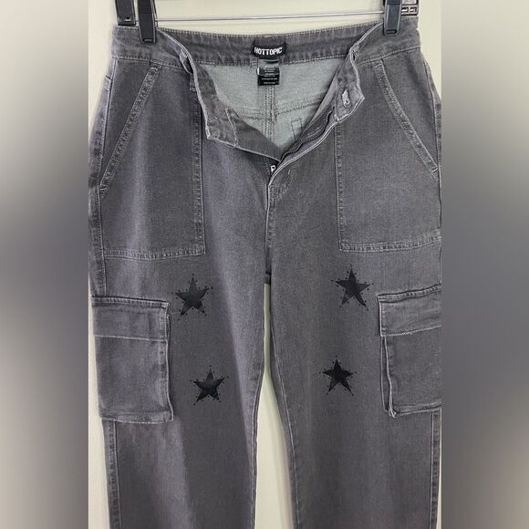 Hottopic Social Collision Grey Star Cargo Utility Pants Size 7 - Picture 15 of 16